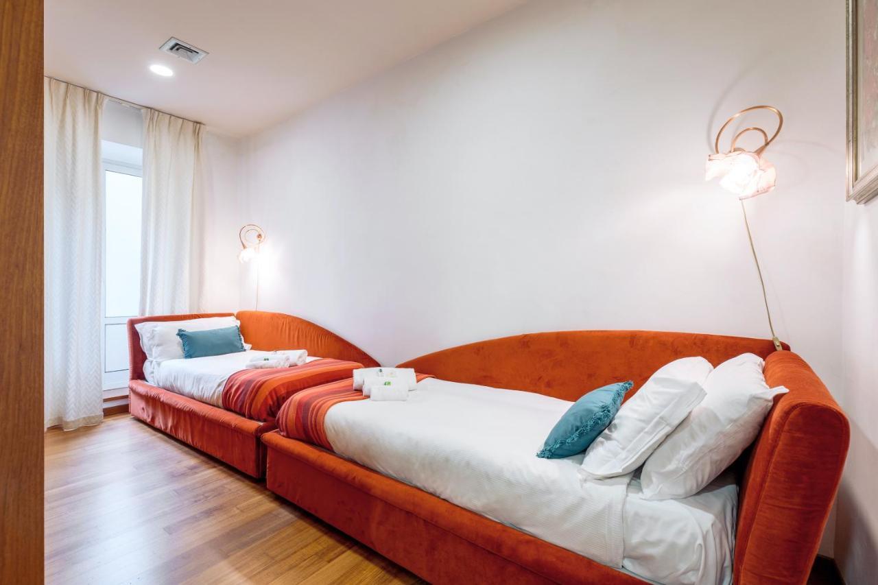 Rome As You Feel - Cozy Apartments In San Giovanni Екстериор снимка
